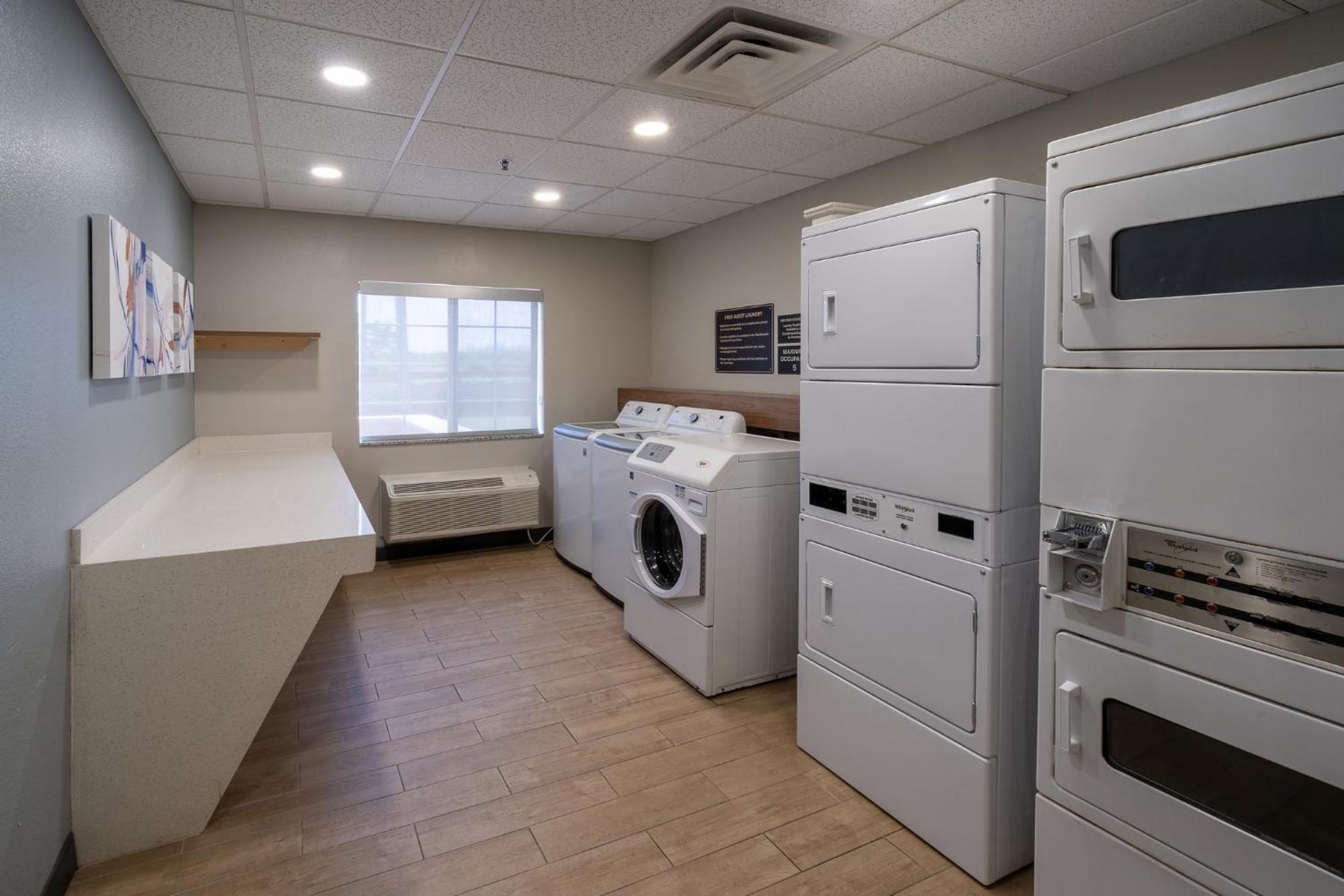 Candlewood Suites Deer Park By Ihg Extérieur photo